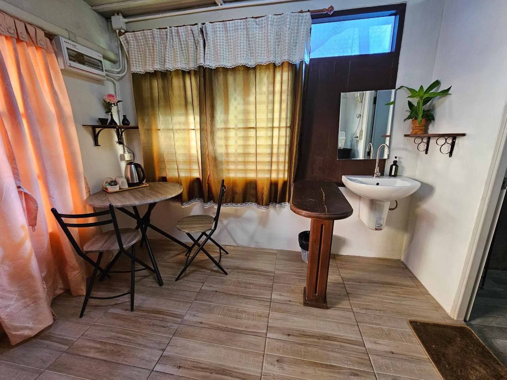 Kanecha'S Home Lampang Kültér fotó